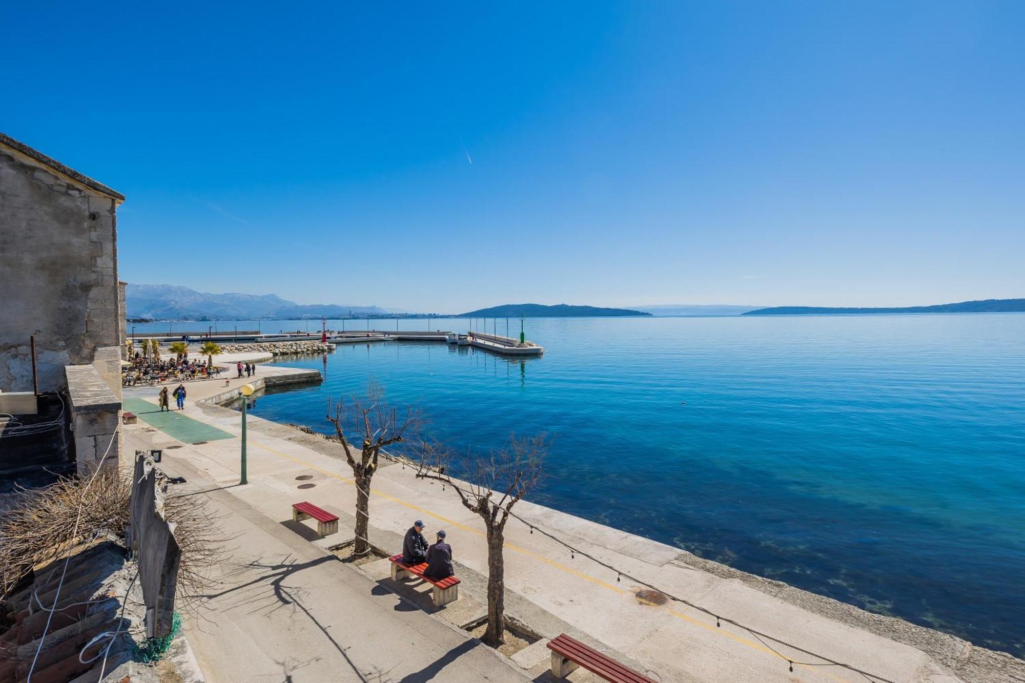 Modern Apartment Nikola In A Quiet Area Kaštel Stari 외부 사진