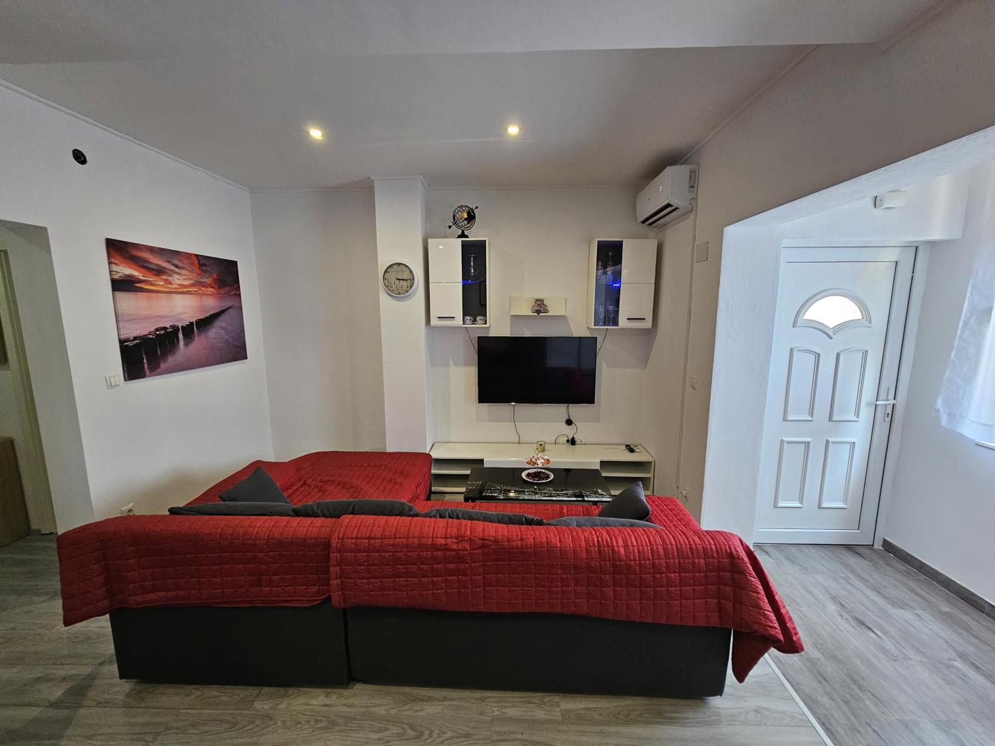 Modern Apartment Nikola In A Quiet Area Kaštel Stari 외부 사진